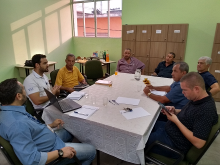 Funcionários da Ferrovia Centro Atlântica - FCA se reunem na Câmara Municipal